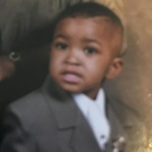 Meet your Posher, Ray